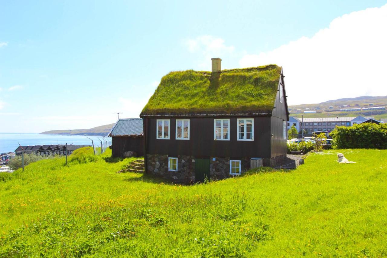 Traditional Faroese House In Torshavns City Center Экстерьер фото