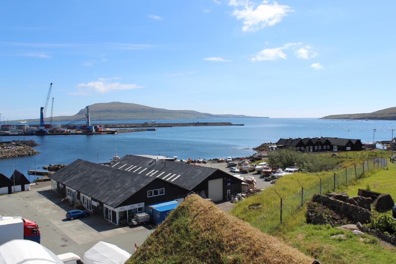 Traditional Faroese House In Torshavns City Center Экстерьер фото